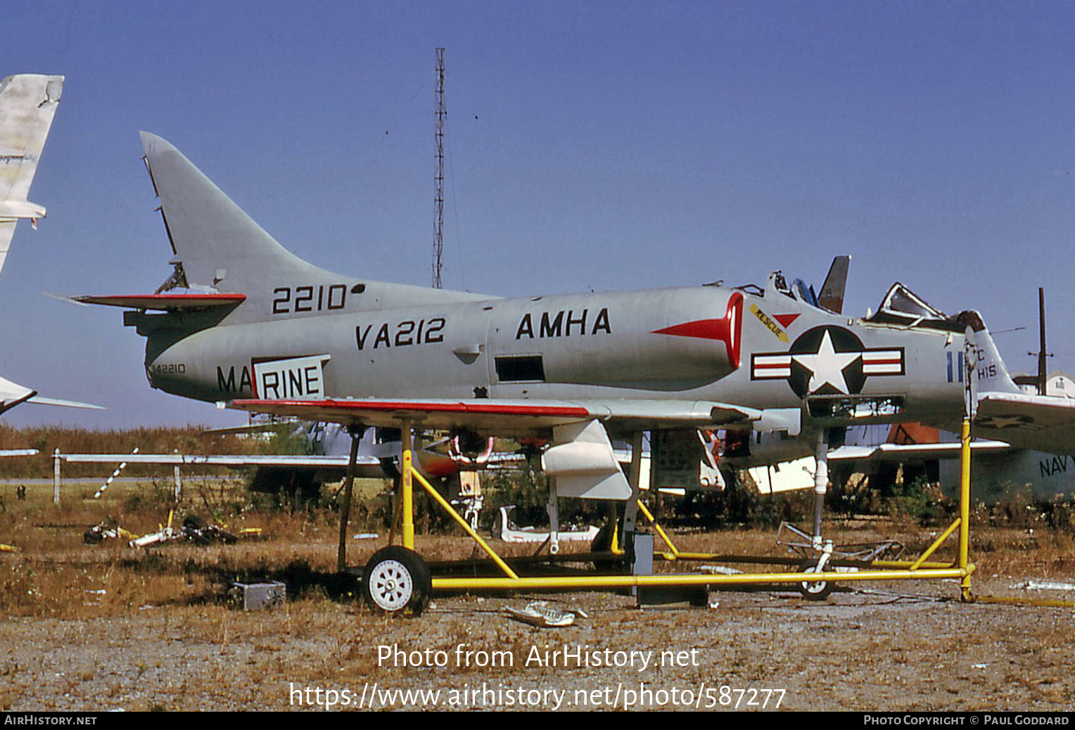 Aircraft Photo of 142210 / 2210 | Douglas A-4A Skyhawk (A4D-1) | USA - Marines | AirHistory.net #587277