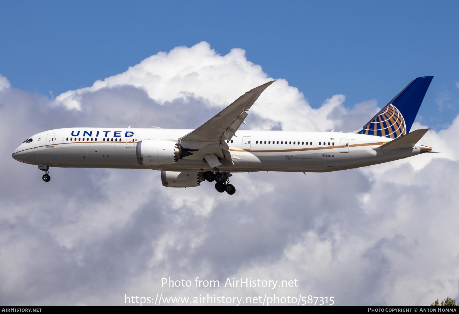 Aircraft Photo of N26970 | Boeing 787-9 Dreamliner | United Airlines | AirHistory.net #587315