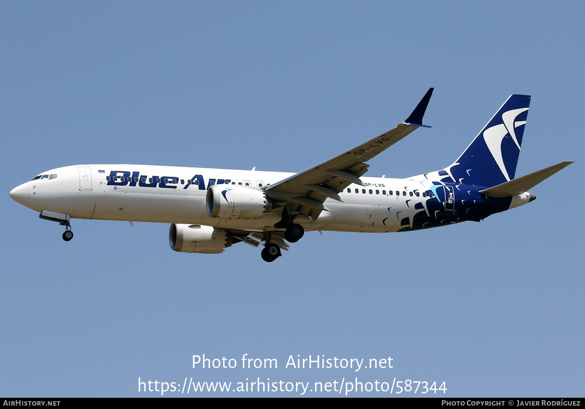 Aircraft Photo of SP-LVG | Boeing 737-8 Max 8 | Blue Air | AirHistory.net #587344