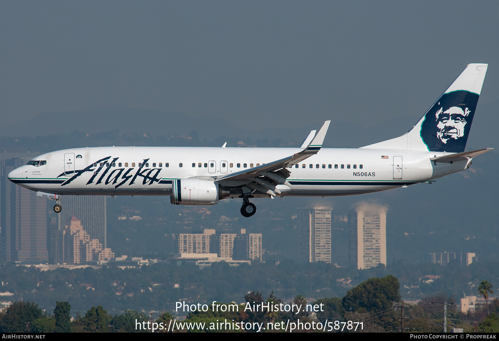 Aircraft Photo of N506AS | Boeing 737-890 | Alaska Airlines | AirHistory.net #587871