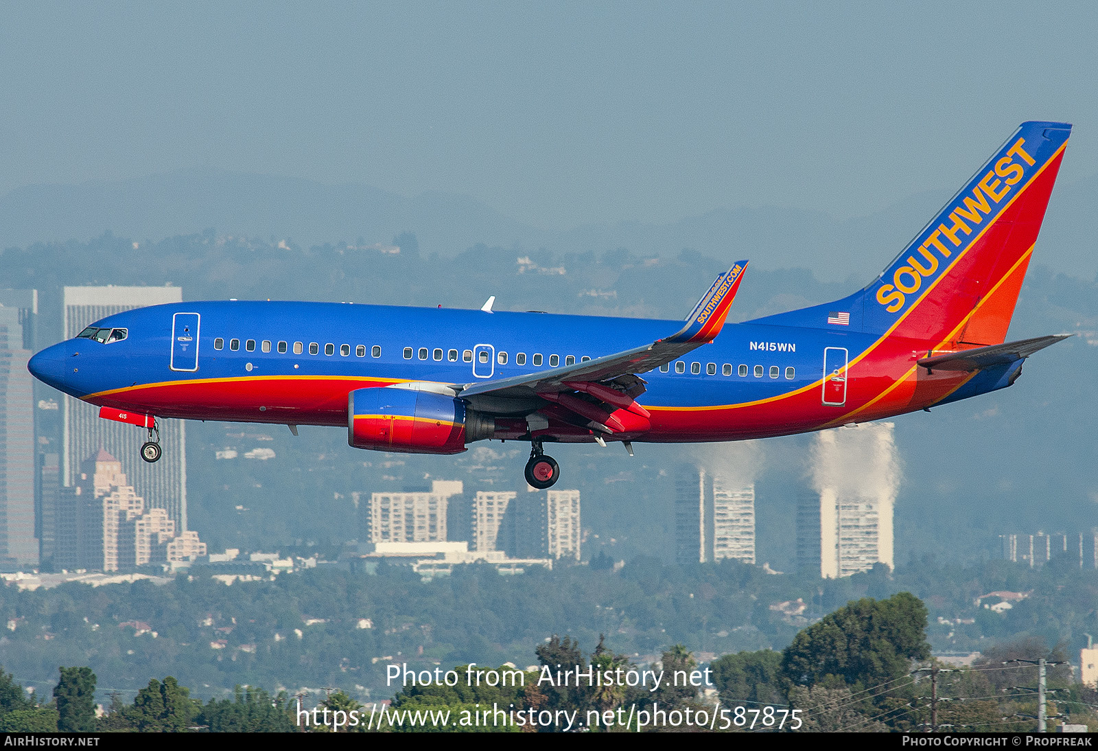 Aircraft Photo of N415WN | Boeing 737-7H4 | Southwest Airlines | AirHistory.net #587875