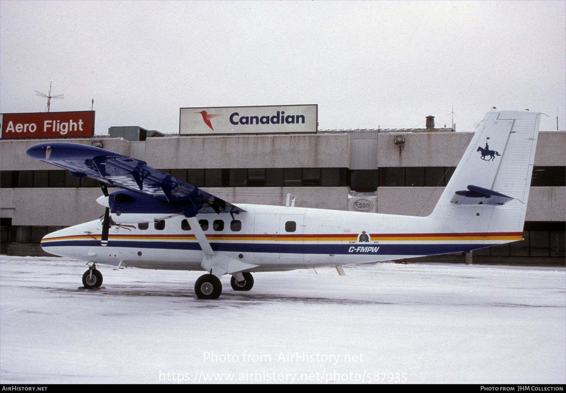 Aircraft Photo of C-FMPW | De Havilland Canada DHC-6-300 Twin Otter | Royal Canadian Mounted Police | AirHistory.net #587935