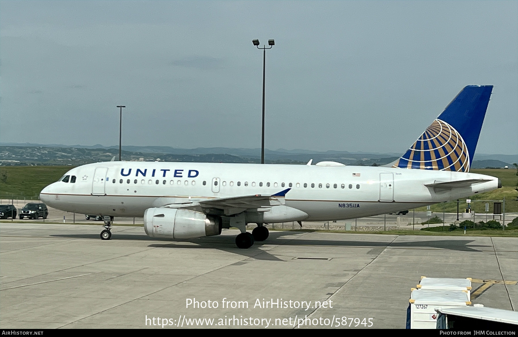 Aircraft Photo of N835UA | Airbus A319-131 | United Airlines | AirHistory.net #587945