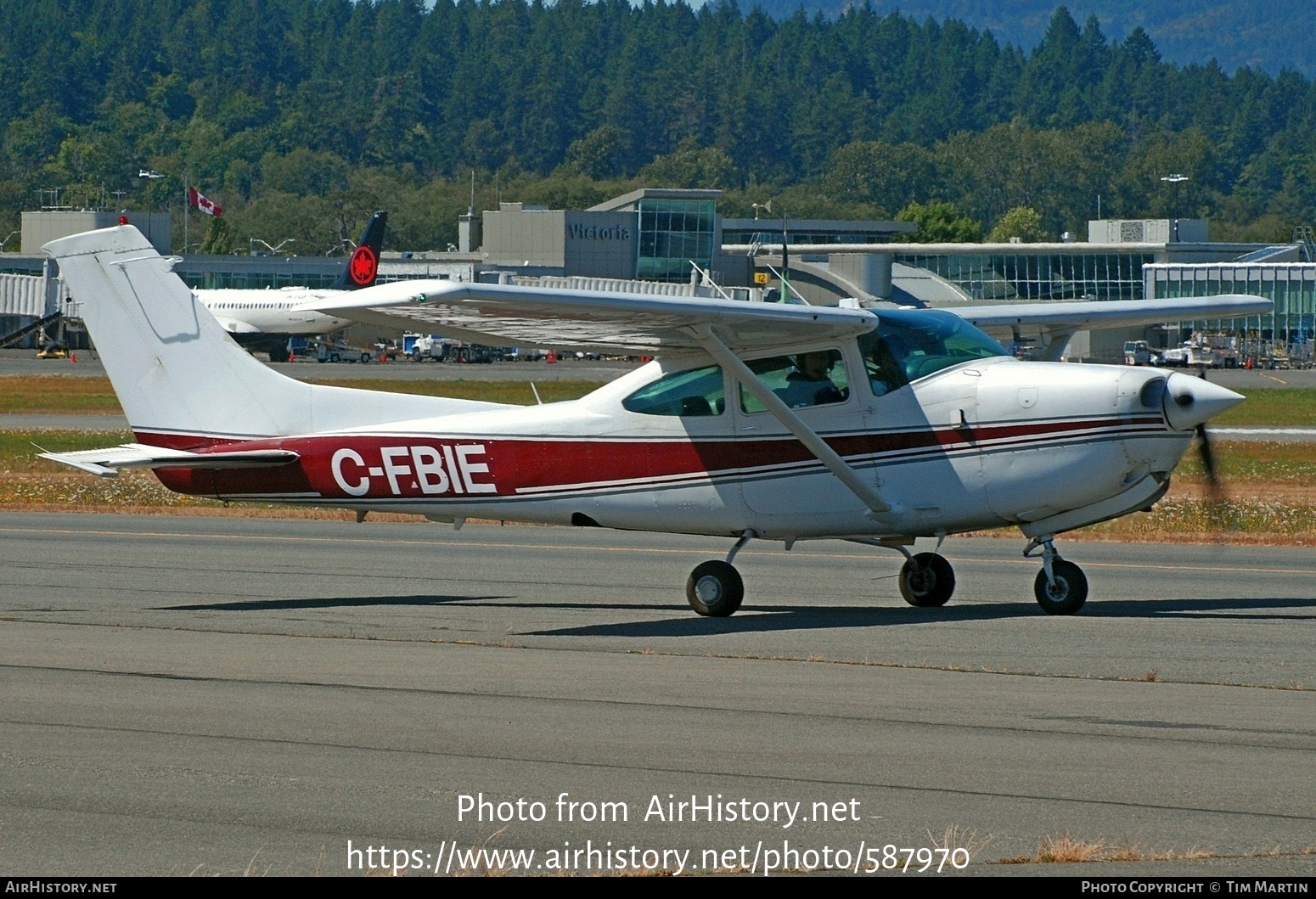 Aircraft Photo of C-FBIE | Cessna TR182 Turbo Skylane RG | AirHistory.net #587970