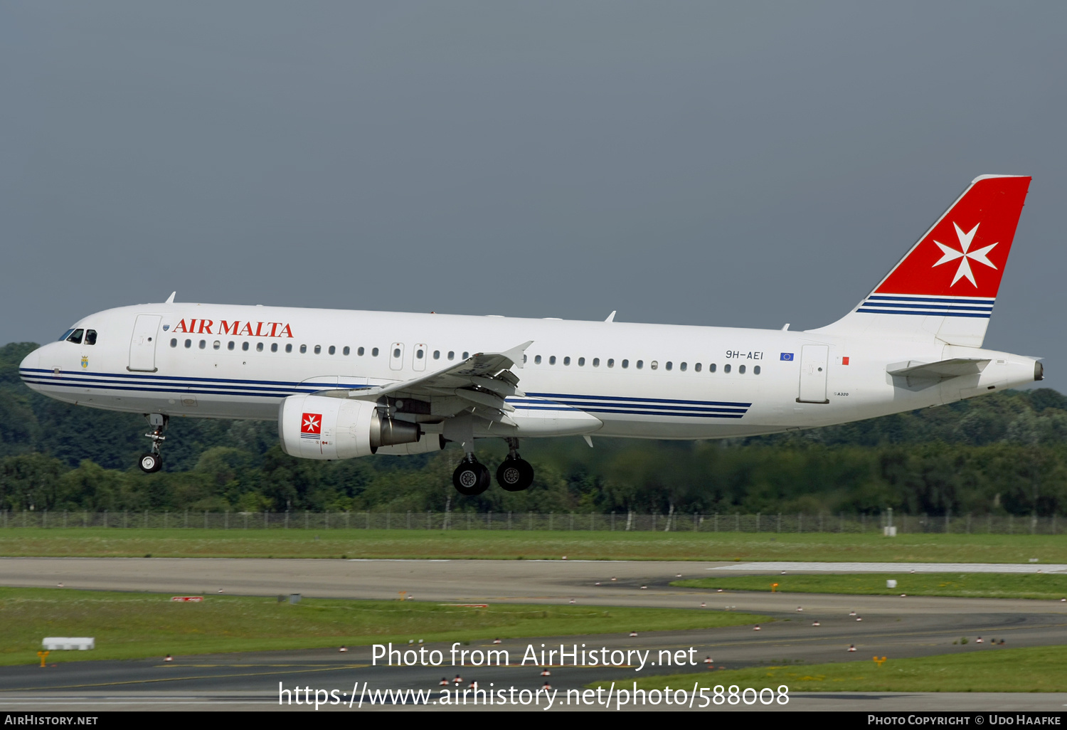 Aircraft Photo of 9H-AEI | Airbus A320-214 | Air Malta | AirHistory.net #588008