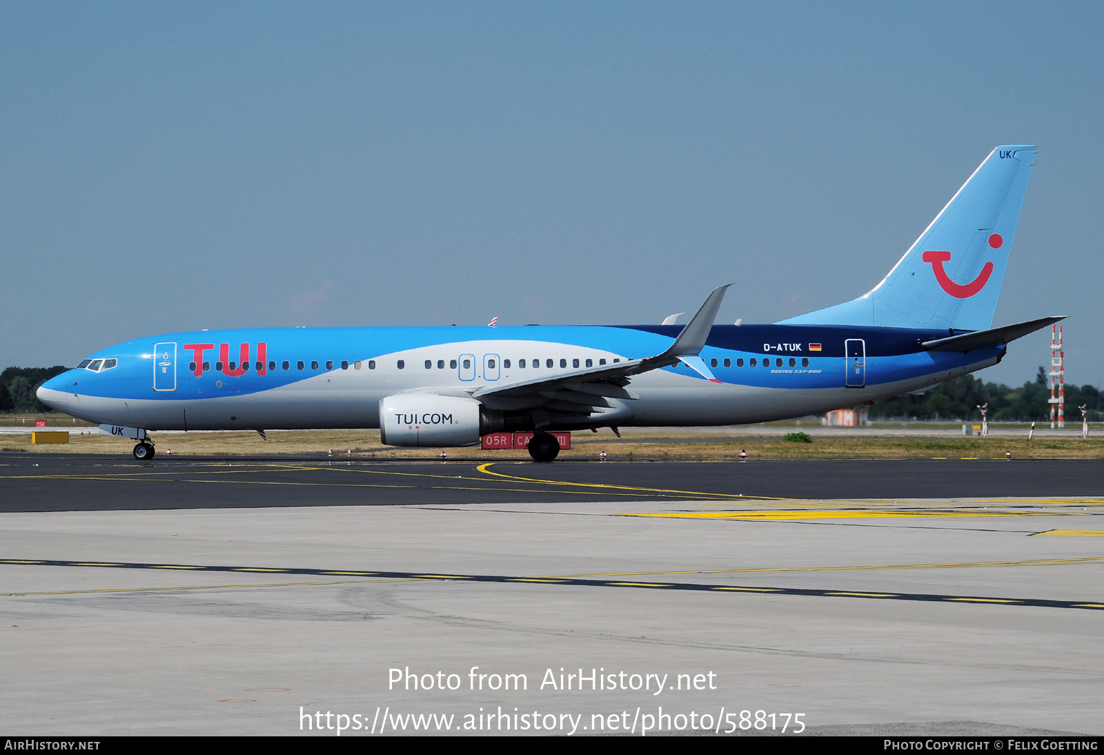 Aircraft Photo of D-ATUK | Boeing 737-8K5 | TUI | AirHistory.net #588175