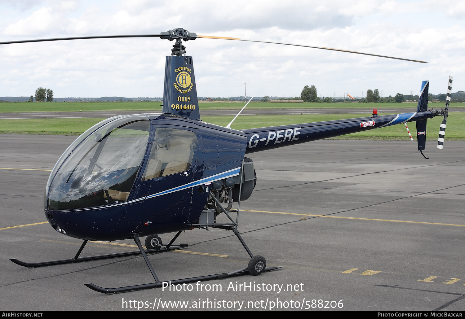 Aircraft Photo of G-PERE | Robinson R-22 Beta II | Central Helicopters | AirHistory.net #588206