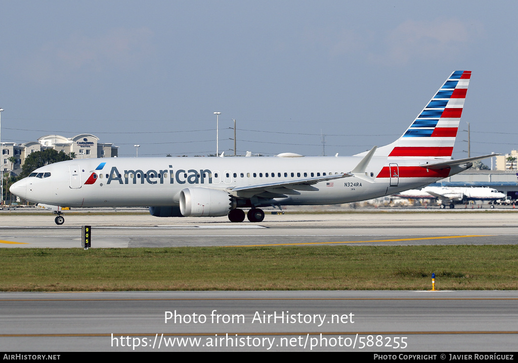 Aircraft Photo of N324RA | Boeing 737-8 Max 8 | American Airlines | AirHistory.net #588255