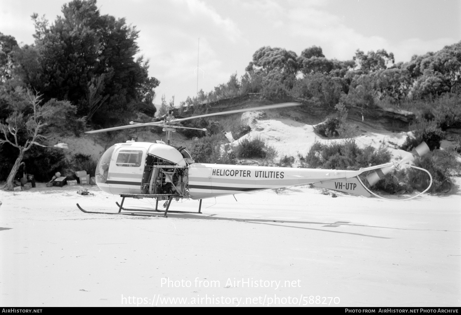 Aircraft Photo of VH-UTP | Bell 47J-2A-1A Ranger | Helicopter Utilities | AirHistory.net #588270