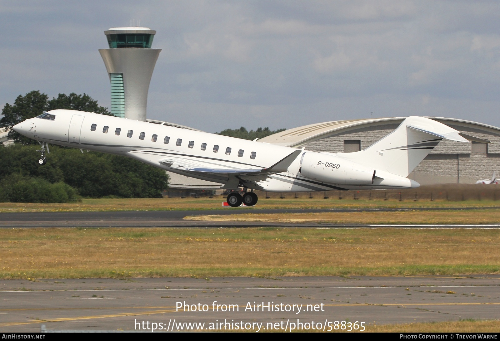 Aircraft Photo of G-DBSD | Bombardier Global 7500 (BD-700-2A12) | AirHistory.net #588365