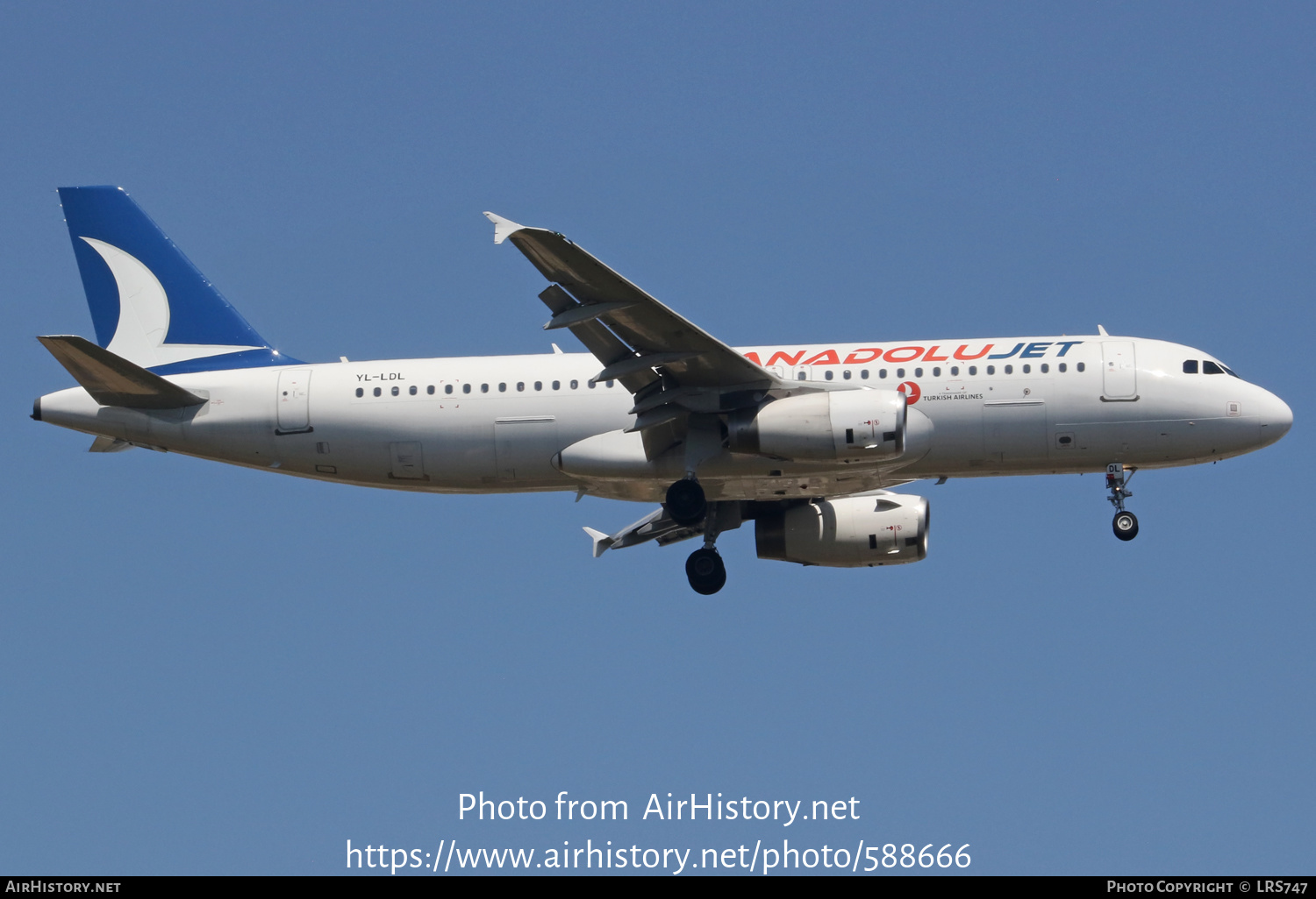 Aircraft Photo of YL-LDL | Airbus A320-232 | AnadoluJet | AirHistory.net #588666