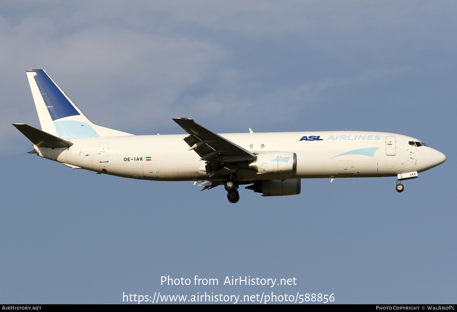 Aircraft Photo of OE-IAK | Boeing 737-4Q8(SF) | ASL Airlines | AirHistory.net #588856