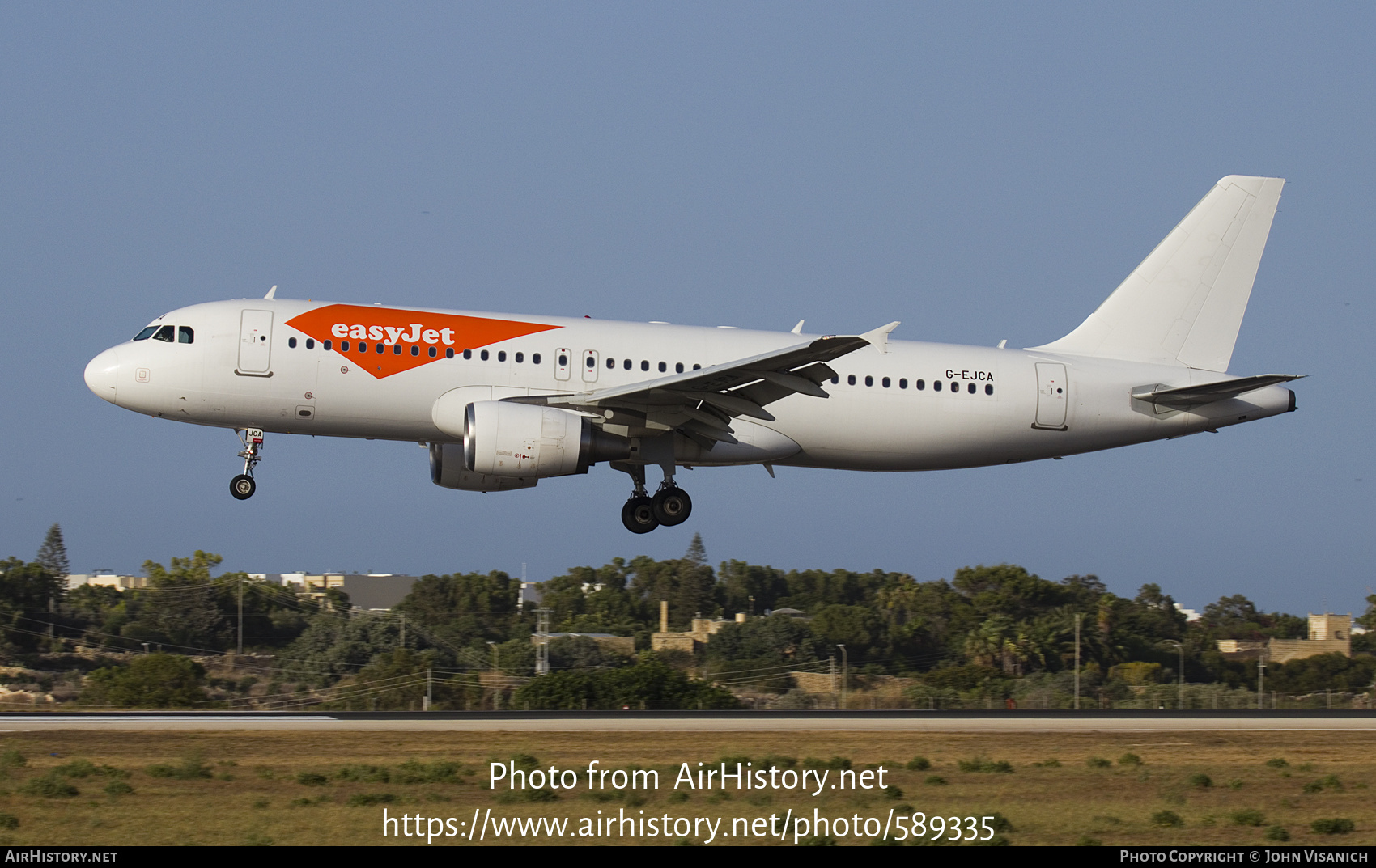 Aircraft Photo of G-EJCA | Airbus A320-214 | EasyJet | AirHistory.net #589335