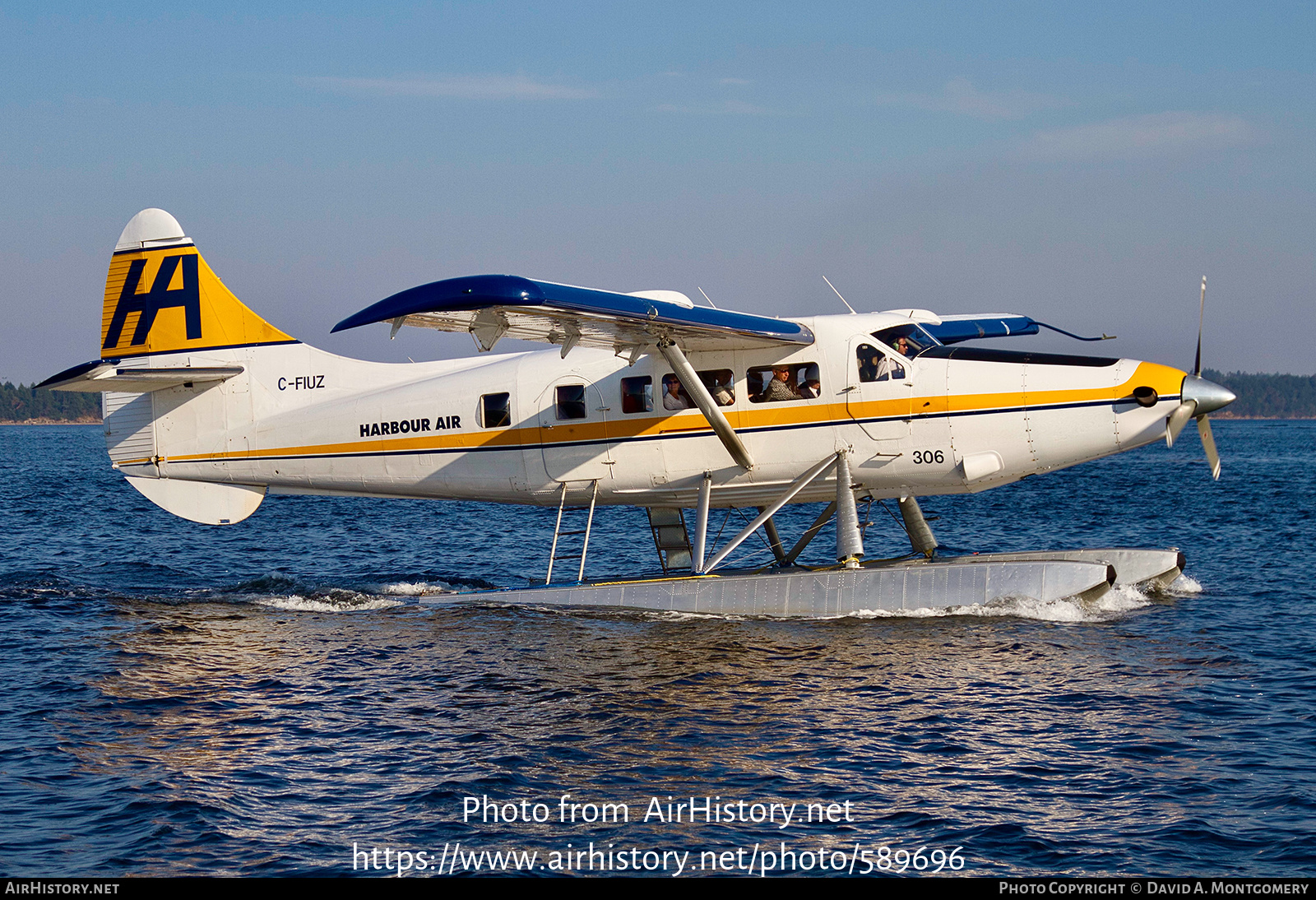 Aircraft Photo of C-FIUZ | Vazar DHC-3T Turbine Otter | Harbour Air | AirHistory.net #589696