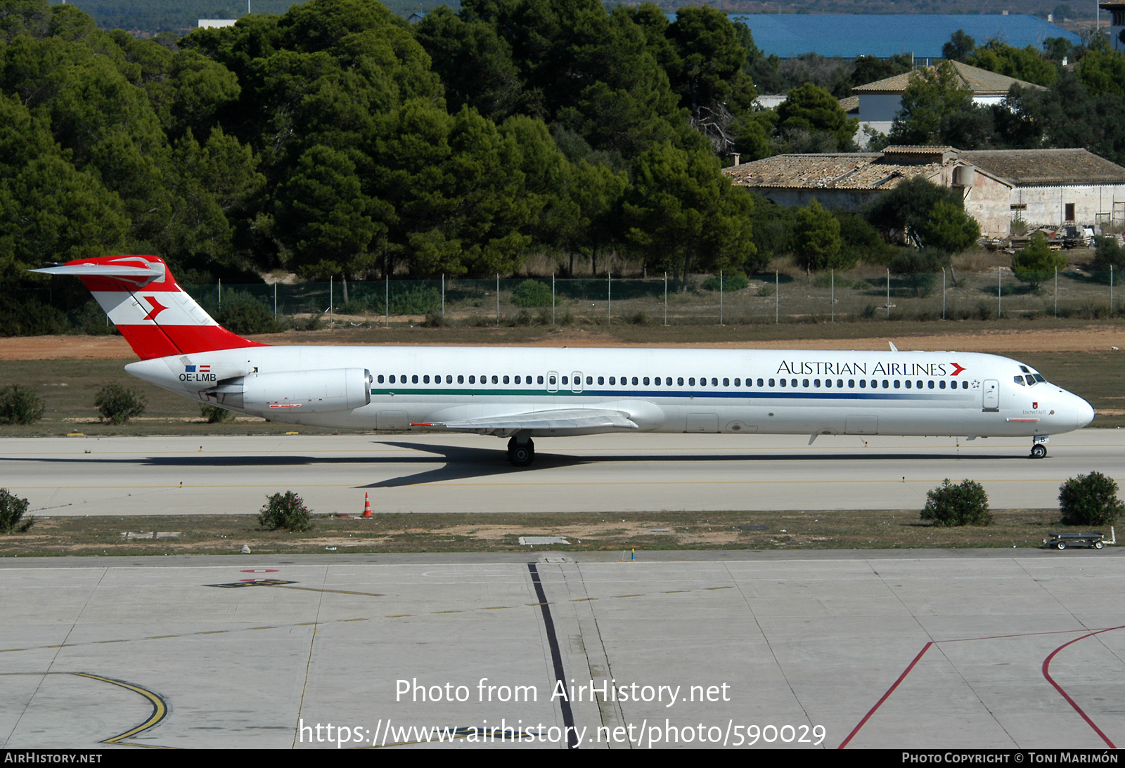 Aircraft Photo of OE-LMB | McDonnell Douglas MD-82 (DC-9-82) | Austrian Airlines | AirHistory.net #590029