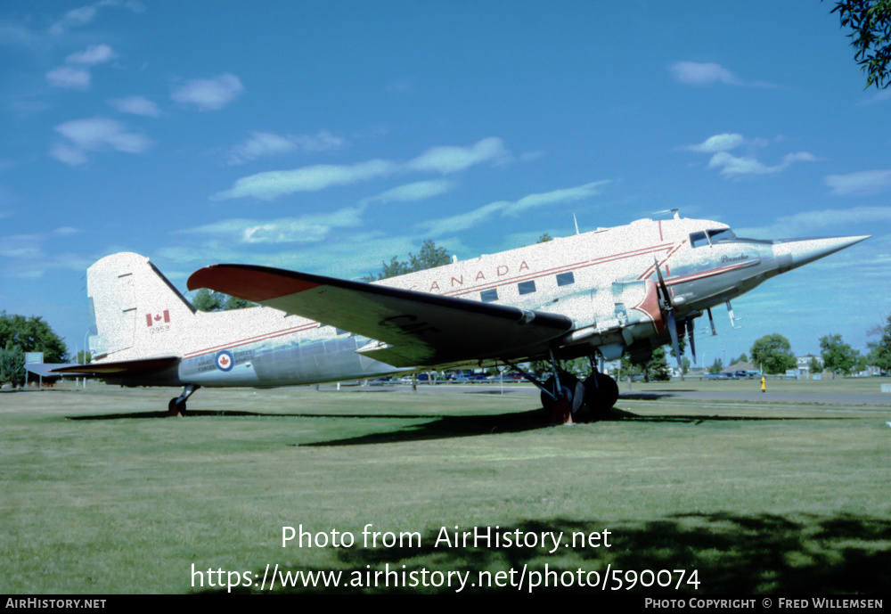 Aircraft Photo of 12959 | Douglas CC-129 Dakota 4M | Canada - Air Force | AirHistory.net #590074