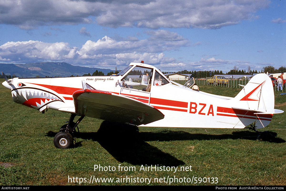 Aircraft Photo of ZK-BZA / BZA | Piper PA-25-235 Pawnee | Piako Gliding Club | AirHistory.net #590133