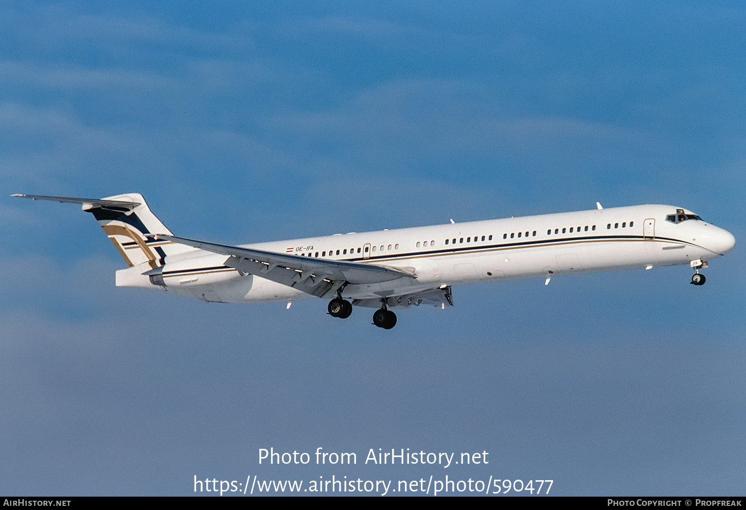 Aircraft Photo of OE-IFA | McDonnell Douglas MD-83 (DC-9-83) | AirHistory.net #590477