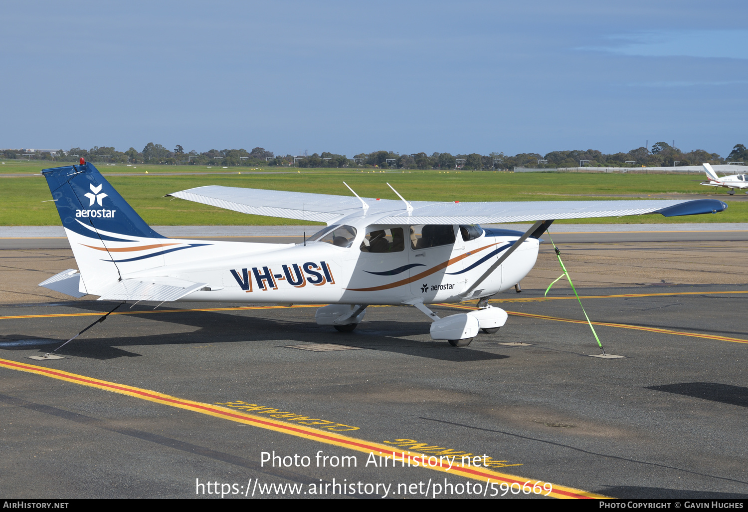 Aircraft Photo of VH-USI | Cessna 172S Skyhawk SP | Aerostar Aviation | AirHistory.net #590669