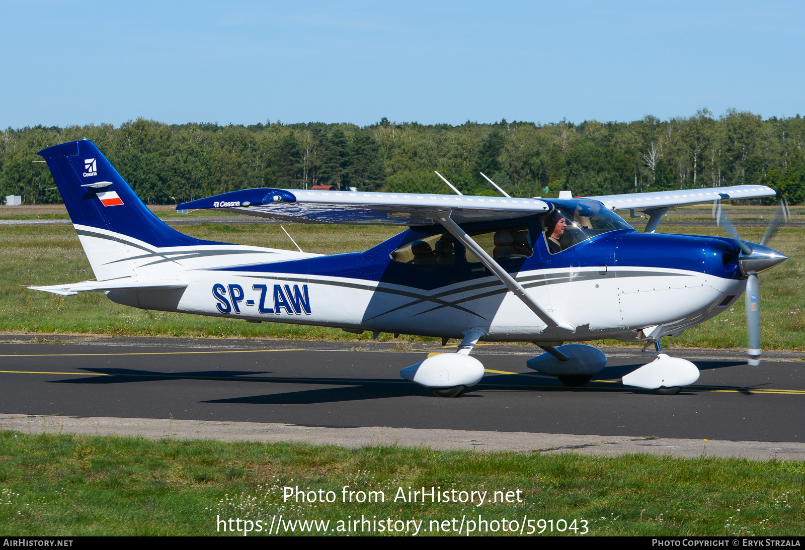 Aircraft Photo of SP-ZAW | Cessna 182T Skylane | AirHistory.net #591043