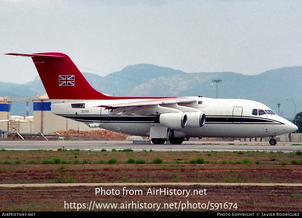 Aircraft Photo of ZE700 | British Aerospace BAe-146 CC.2 | UK - Air Force | AirHistory.net #591674