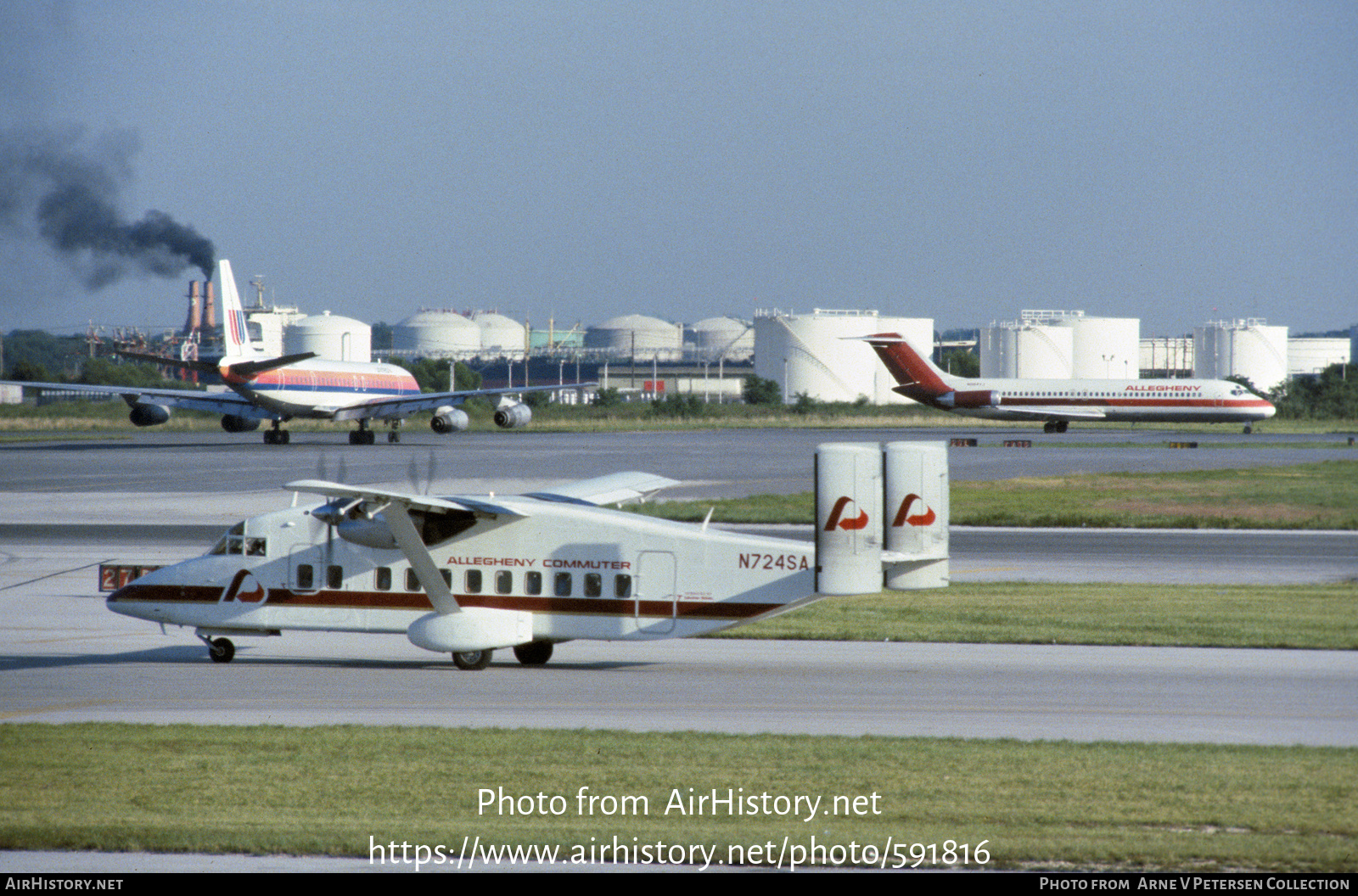 Aircraft Photo of N724SA | Short 330-200 | Allegheny Commuter | AirHistory.net #591816