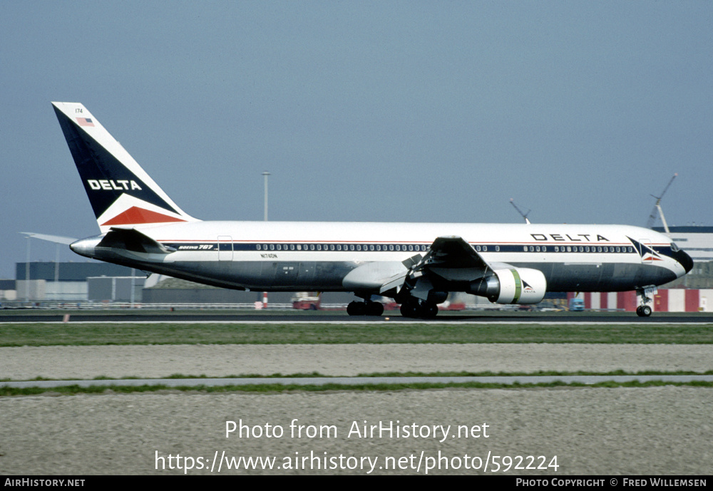 Aircraft Photo of N174DN | Boeing 767-332/ER | Delta Air Lines | AirHistory.net #592224