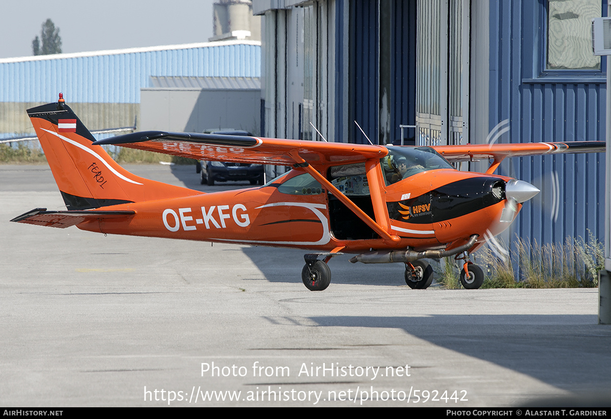 Aircraft Photo of OE-KFG | Cessna 182J Skylane | HFSV Wr. Neustadt | AirHistory.net #592442