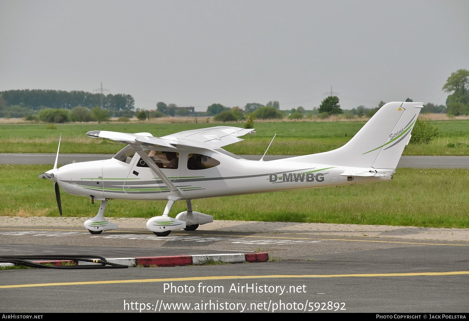 Aircraft Photo of D-MWBG | TL-Ultralight TL-3000 Sirius | AirHistory.net #592892