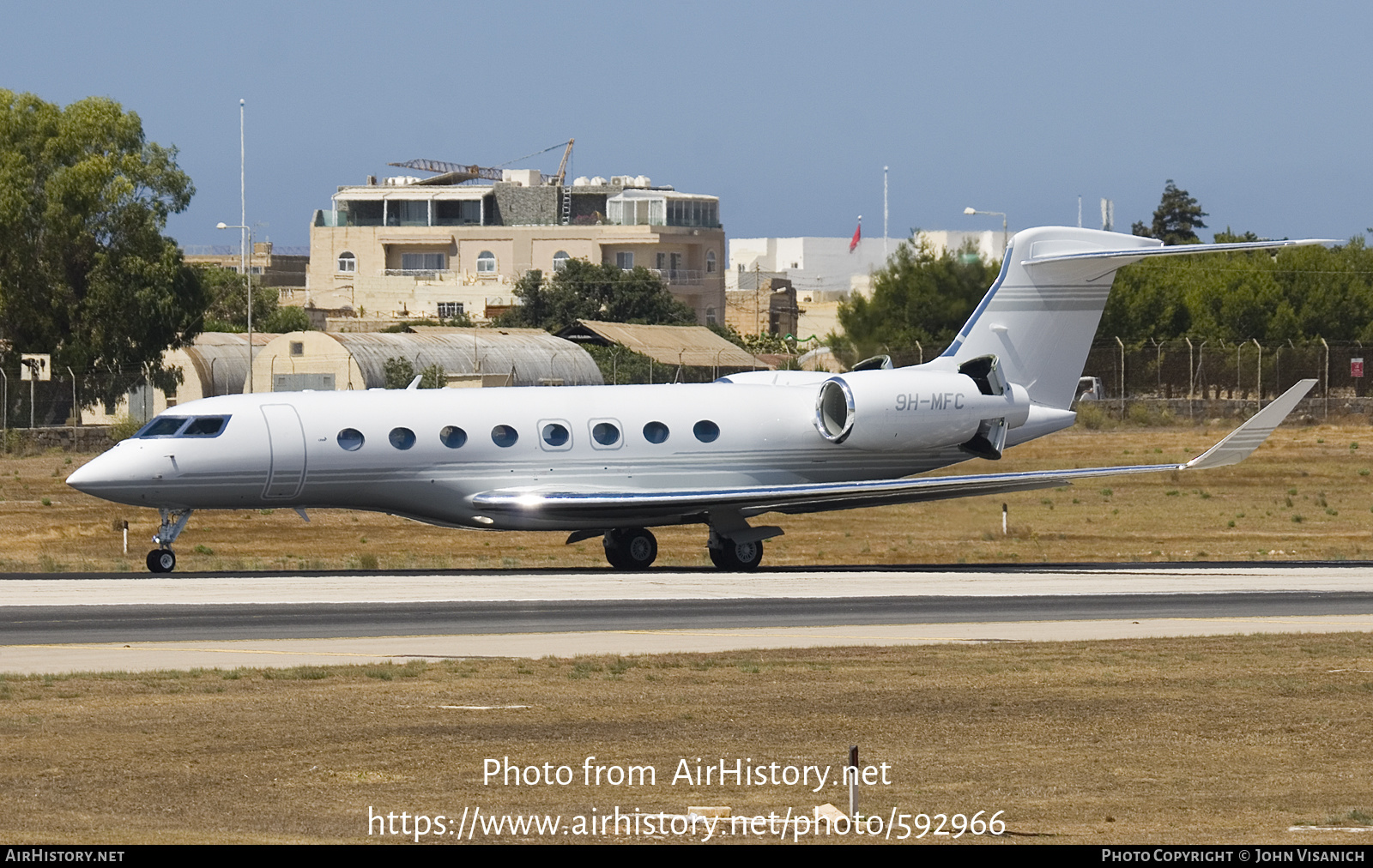 Aircraft Photo of 9H-MFC | Gulfstream Aerospace G650 (G-VI) | AirHistory.net #592966