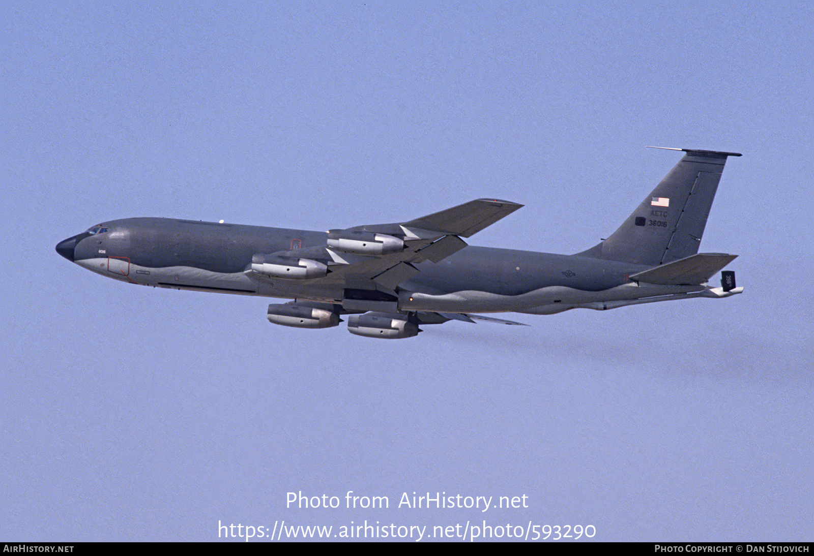 Aircraft Photo of 63-8016 / 38016 | Boeing KC-135A Stratotanker | USA - Air Force | AirHistory.net #593290