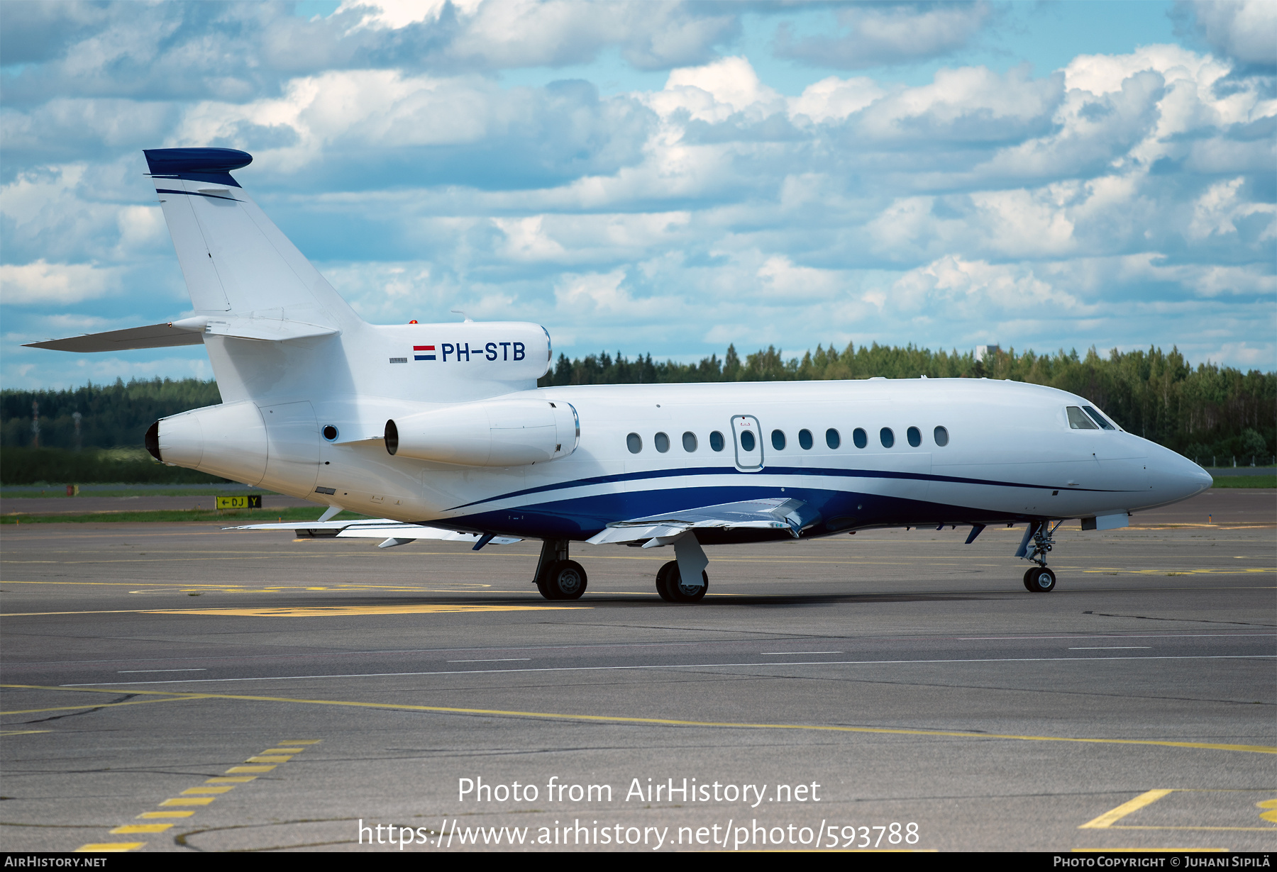 Aircraft Photo of PH-STB | Dassault Falcon 900C | AirHistory.net #593788