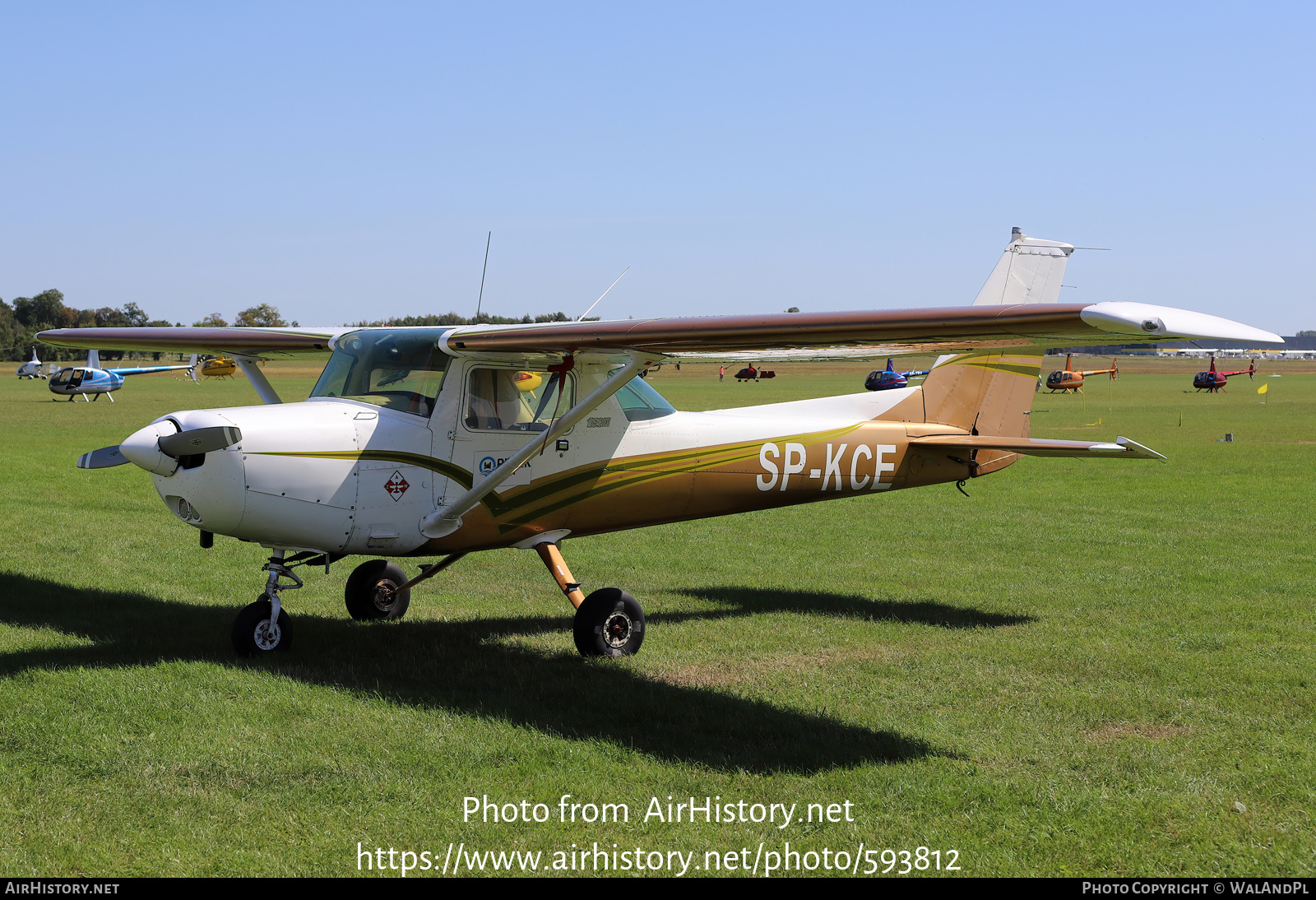 Aircraft Photo of SP-KCE | Cessna 152 | AZM - Aeroklub Ziemi Mazowieckiej | AirHistory.net #593812