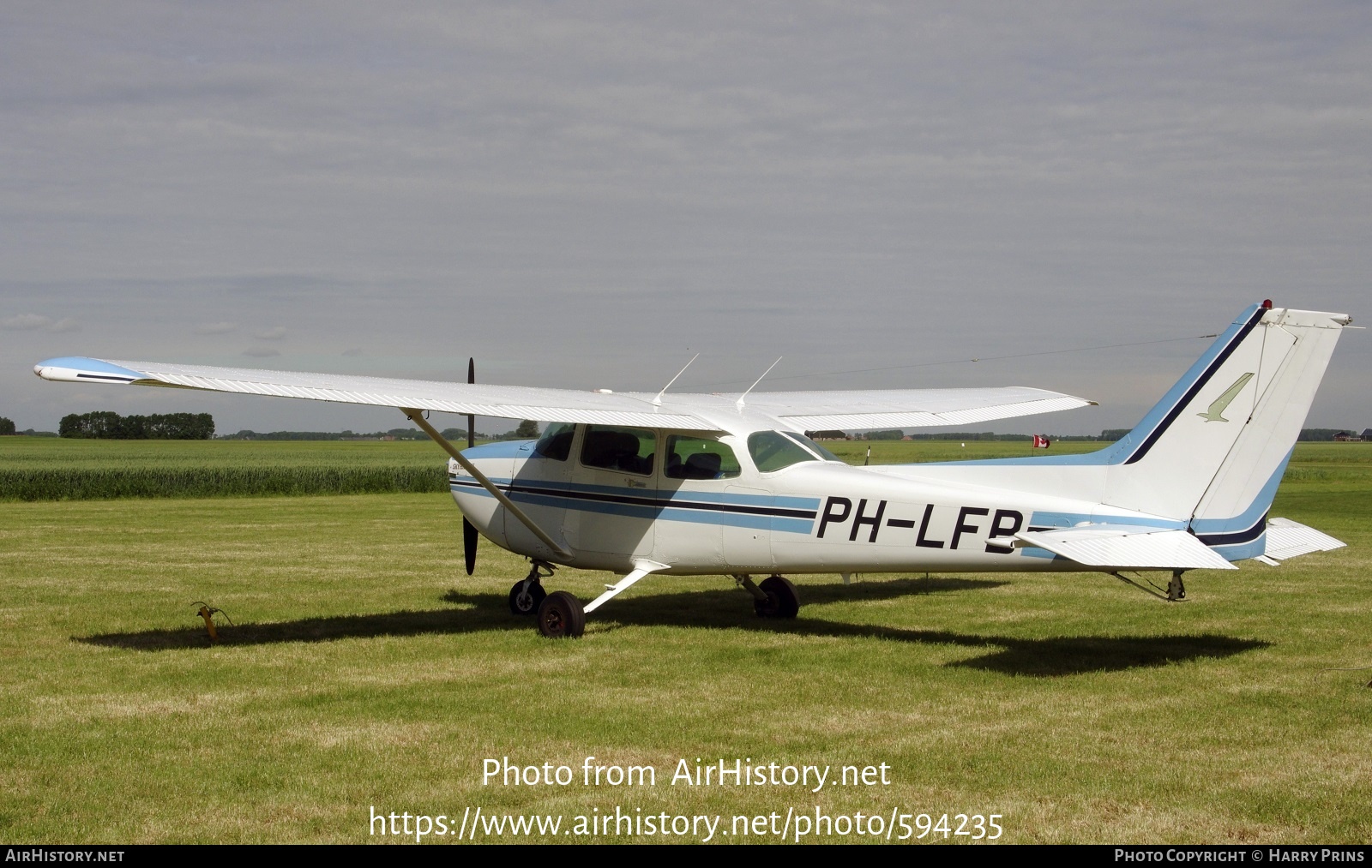 Aircraft Photo of PH-LFB | Cessna 172P Skyhawk II | AirHistory.net #594235