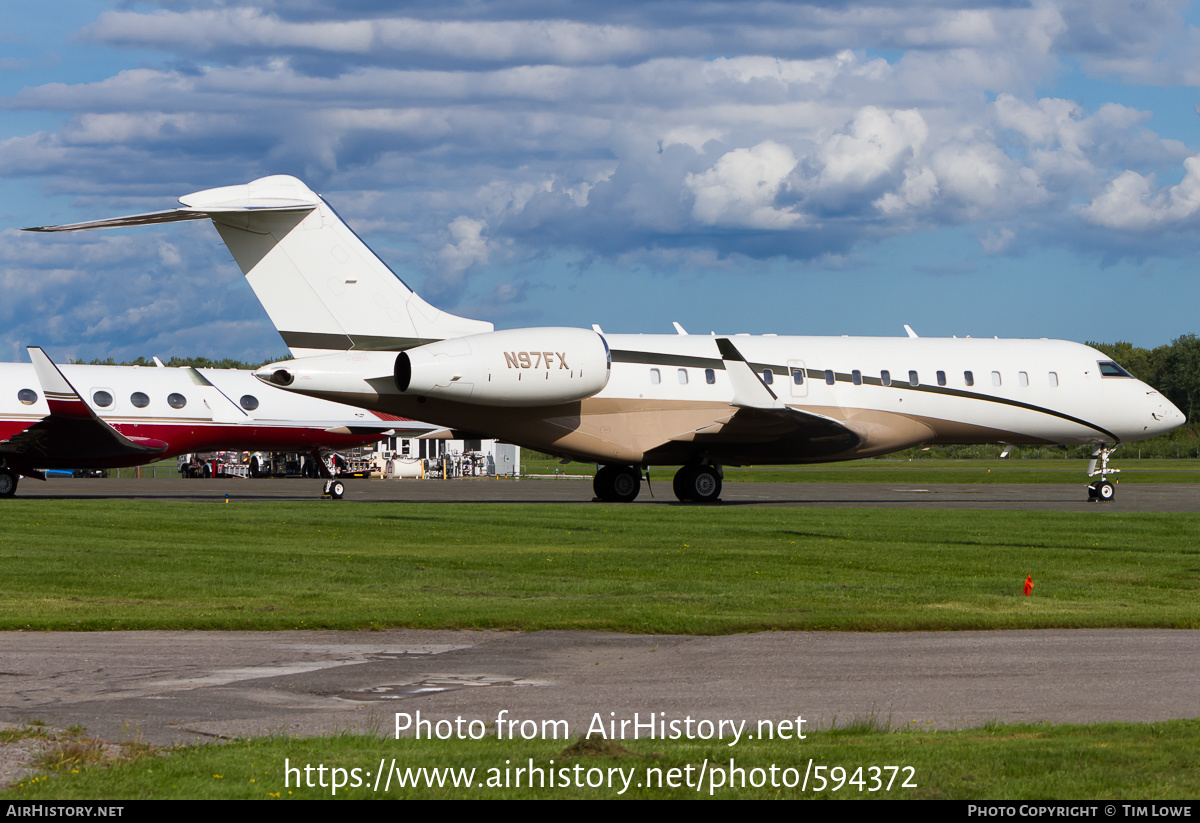 Aircraft Photo of N97FX | Bombardier Global Express XRS (BD-700-1A10) | AirHistory.net #594372