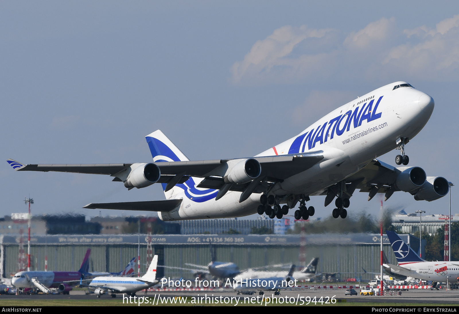 Aircraft Photo of N756CA | Boeing 747-412(BCF) | National Airlines | AirHistory.net #594426