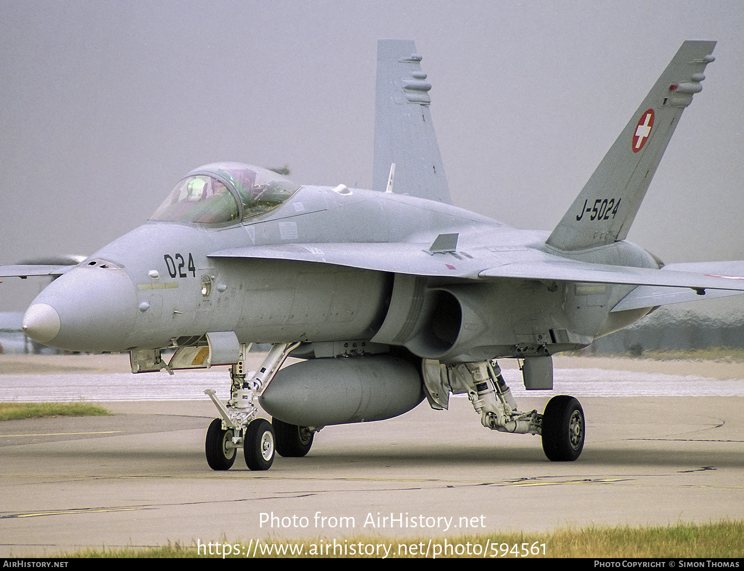 Aircraft Photo of J-5024 | McDonnell Douglas F/A-18C Hornet | Switzerland - Air Force | AirHistory.net #594561