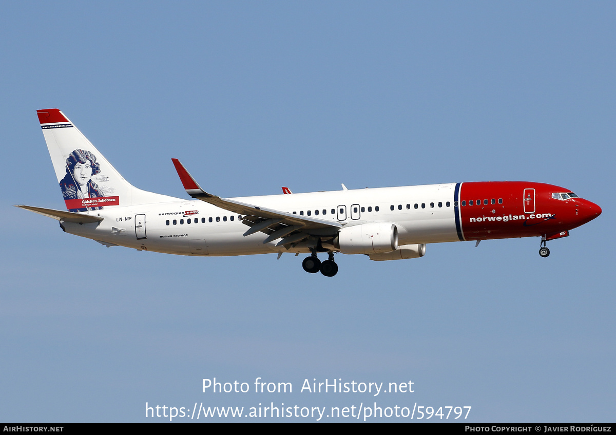 Aircraft Photo of LN-NIP | Boeing 737-86N | Norwegian | AirHistory.net #594797