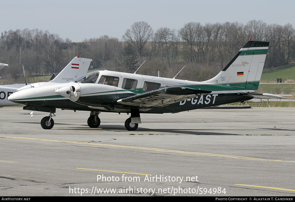 Aircraft Photo of D-GAST | Piper PA-34-220T Seneca III | Brinor | AirHistory.net #594984