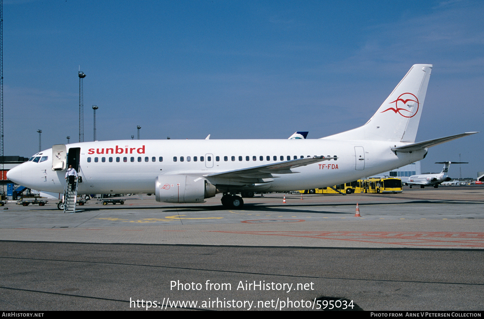 Aircraft Photo of TF-FDA | Boeing 737-3Q8 | Sunbird | AirHistory.net #595034