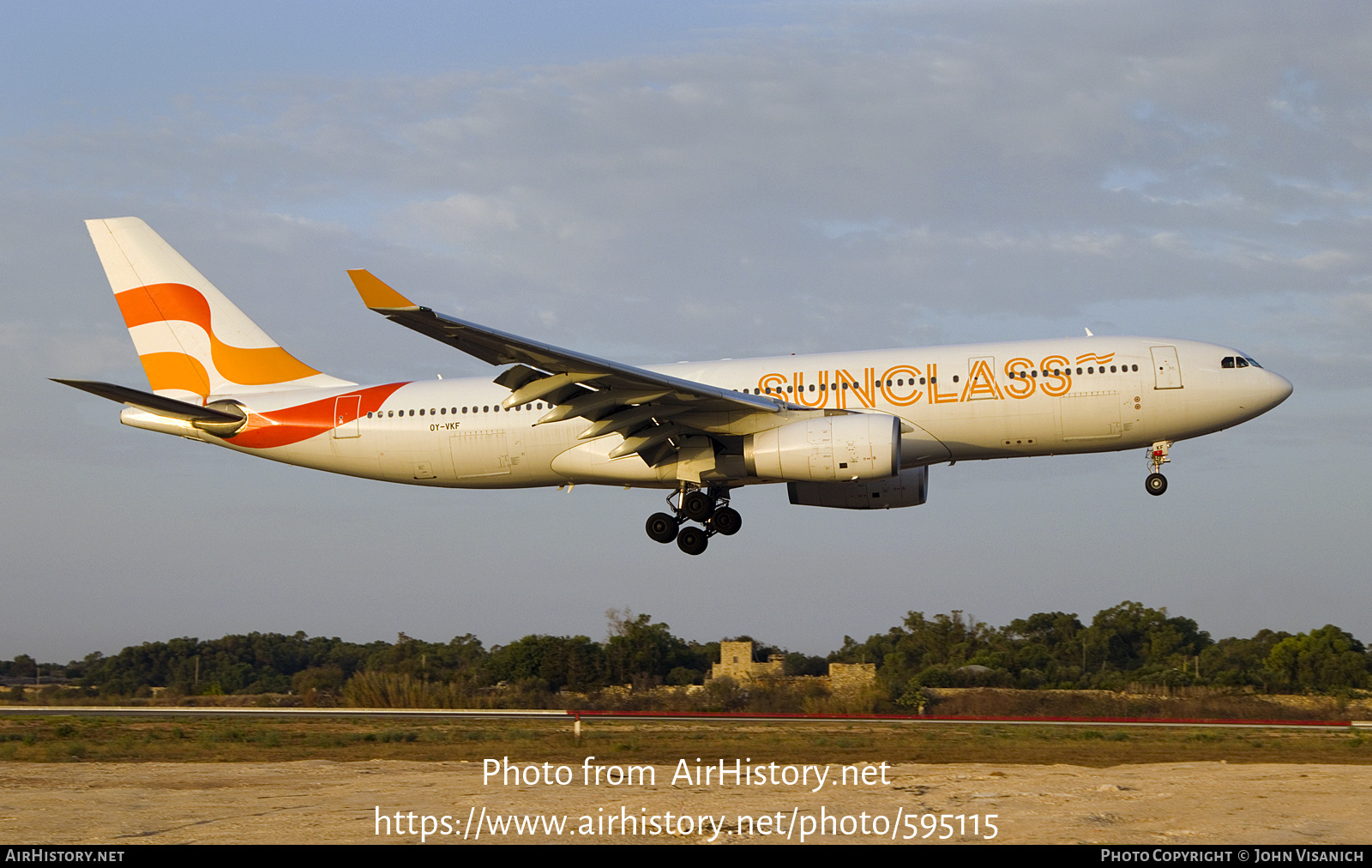 Aircraft Photo of OY-VKF | Airbus A330-243 | Sunclass Airlines | AirHistory.net #595115