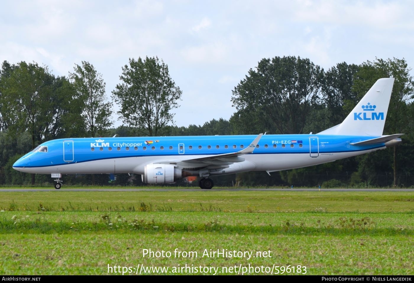 Aircraft Photo of PH-EZG | Embraer 190STD (ERJ-190-100STD) | KLM Cityhopper | AirHistory.net #596183