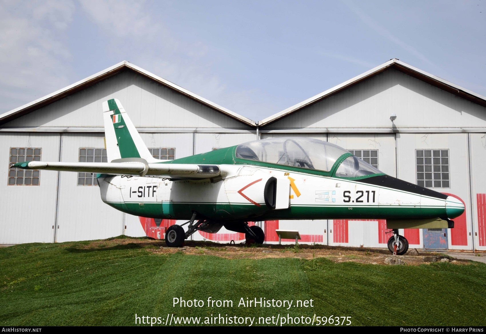 Aircraft Photo of I-SITF | SIAI-Marchetti S-211 | AirHistory.net #596375