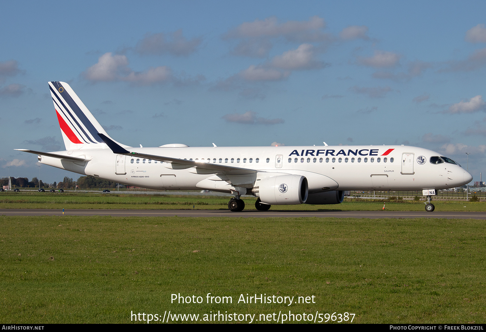 Aircraft Photo of F-HPNA | Airbus A220-371 (BD-500-1A11) | Air France | AirHistory.net #596387