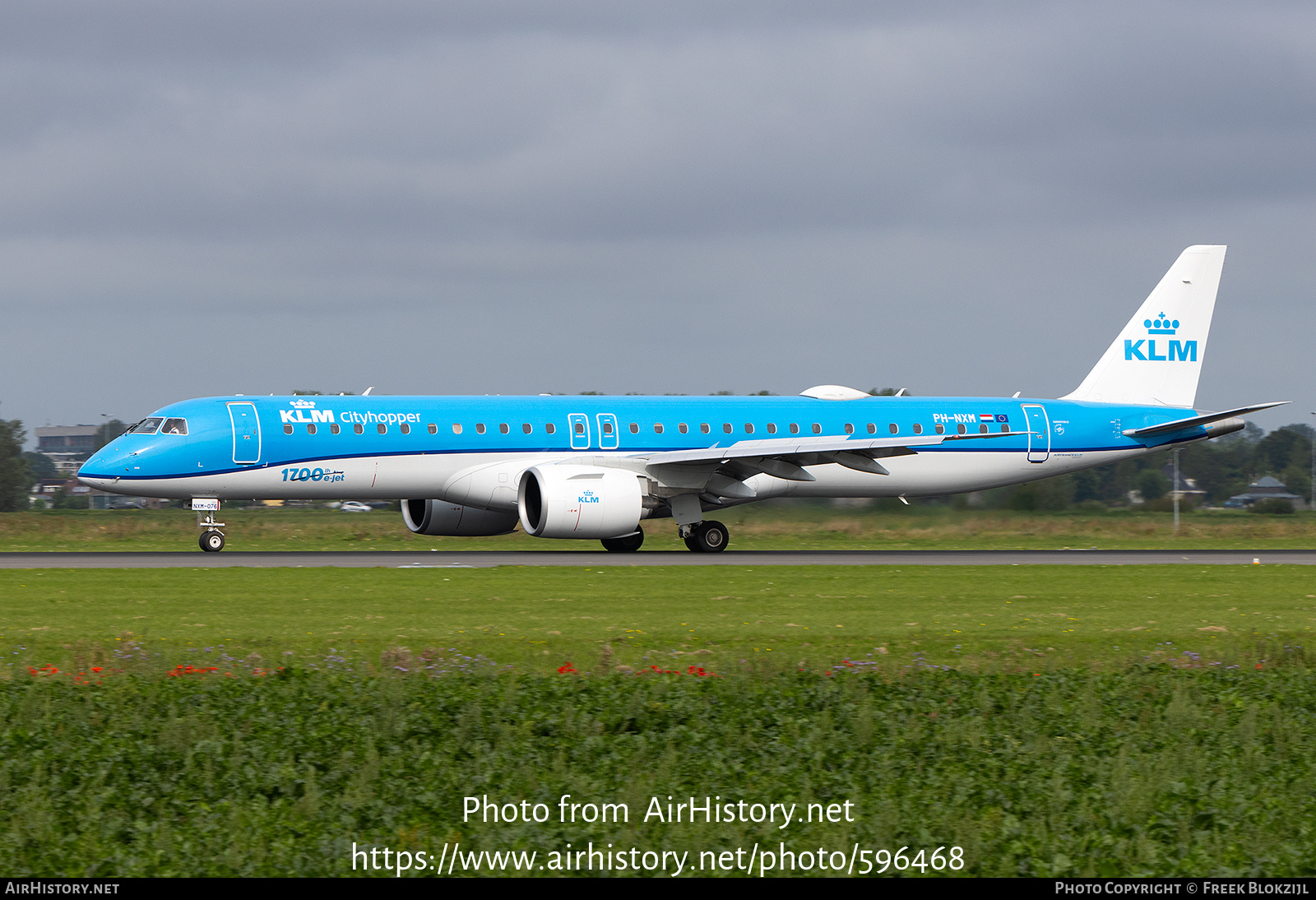 Aircraft Photo of PH-NXM | Embraer 195-E2 (ERJ-190-400) | KLM Cityhopper | AirHistory.net #596468