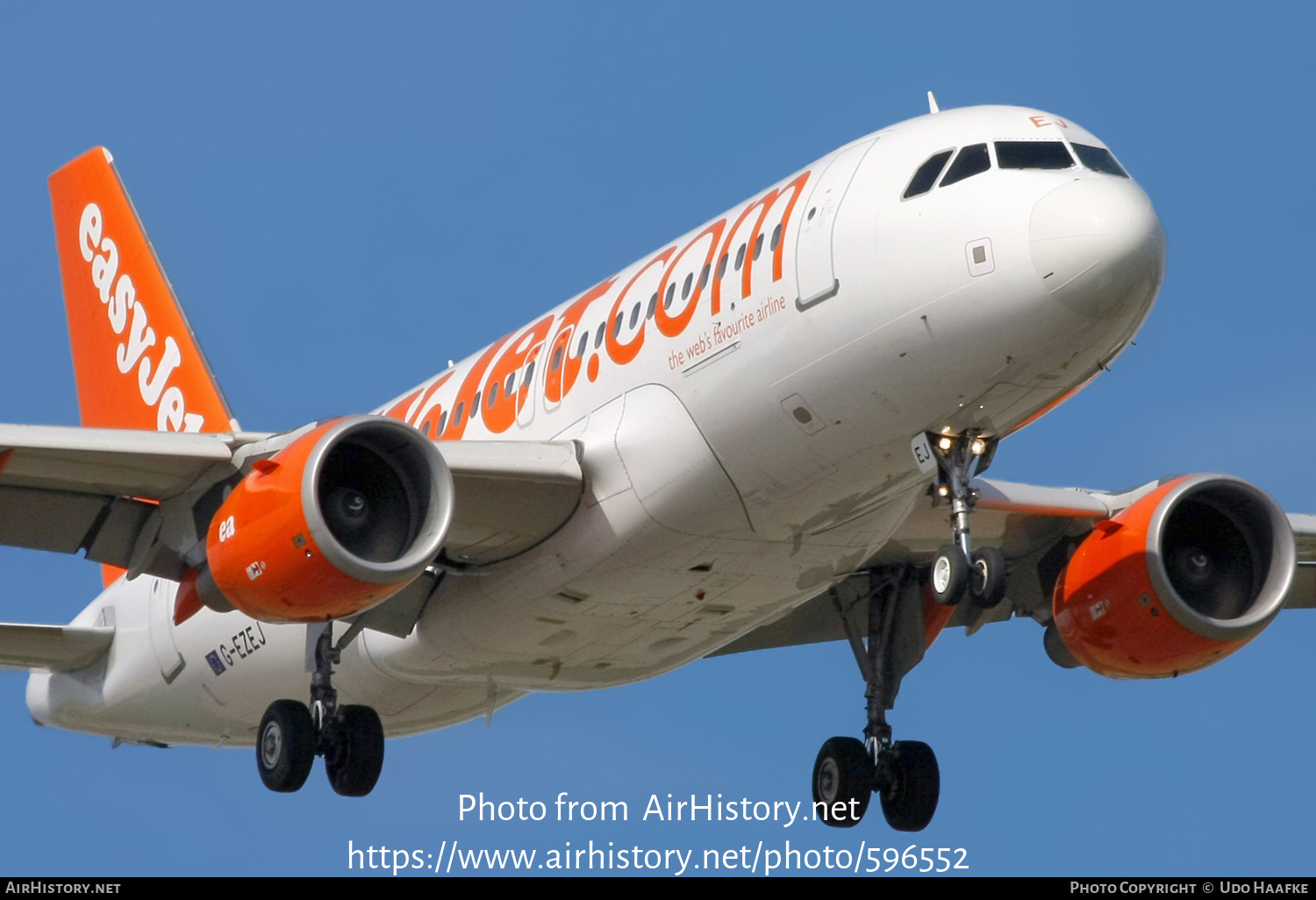 Aircraft Photo of G-EZEJ | Airbus A319-111 | EasyJet | AirHistory.net #596552