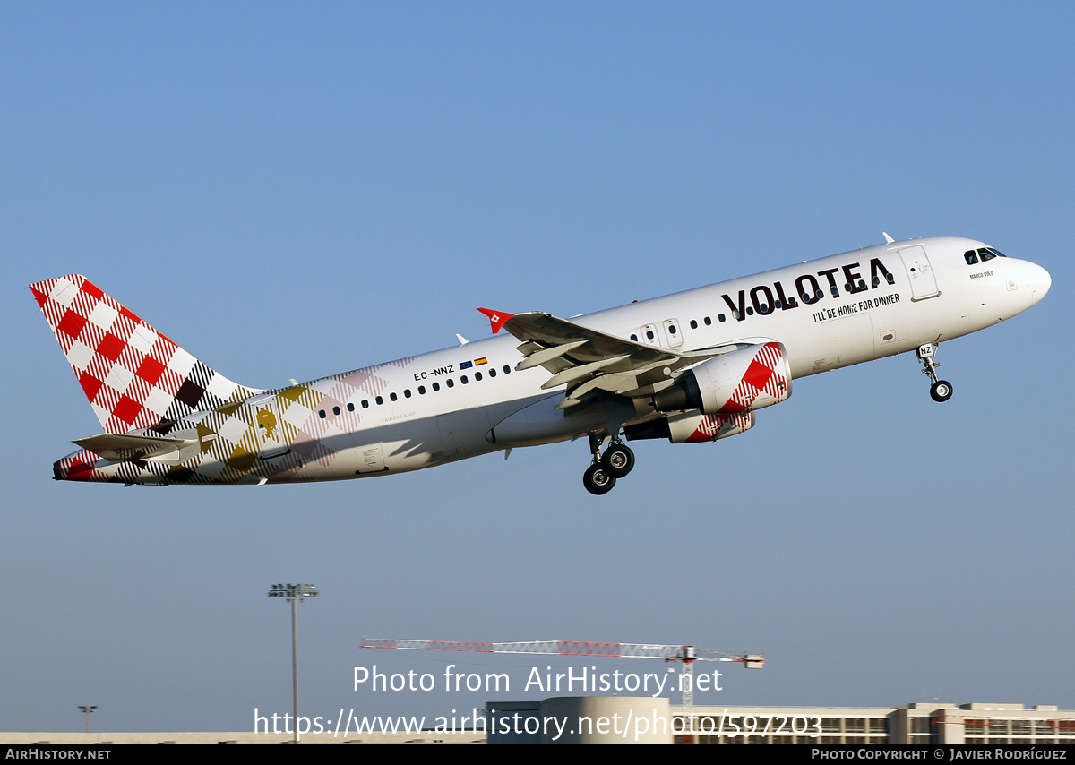 Aircraft Photo of EC-NNZ | Airbus A320-214 | Volotea | AirHistory.net #597203