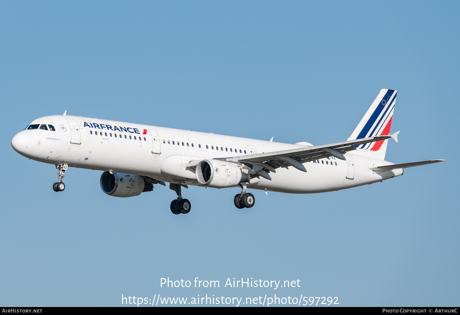 Aircraft Photo of F-GTAZ | Airbus A321-212 | Air France | AirHistory.net #597292