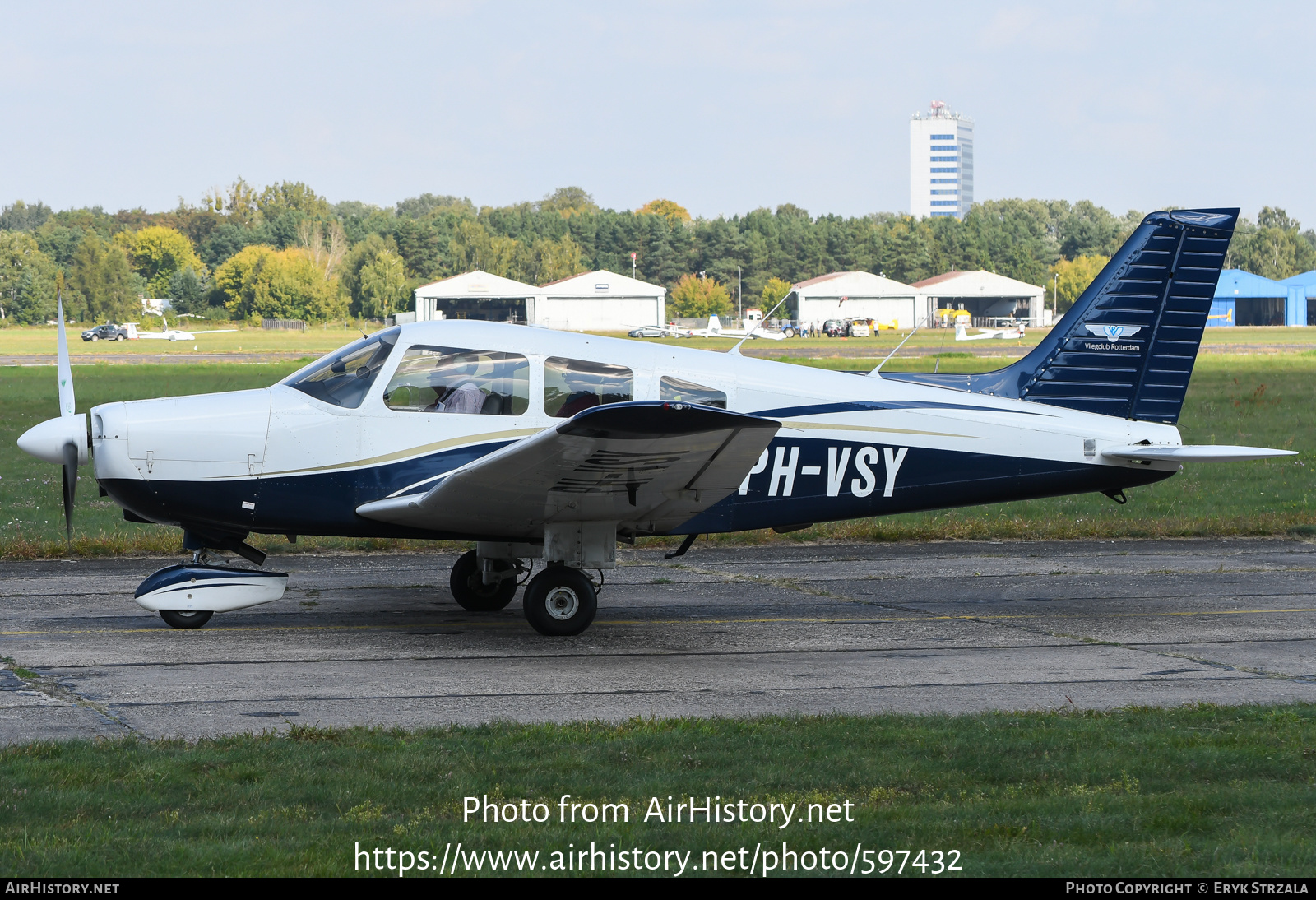 Aircraft Photo of PH-VSY | Piper PA-28-161 Warrior III | Vliegclub Rotterdam | AirHistory.net #597432