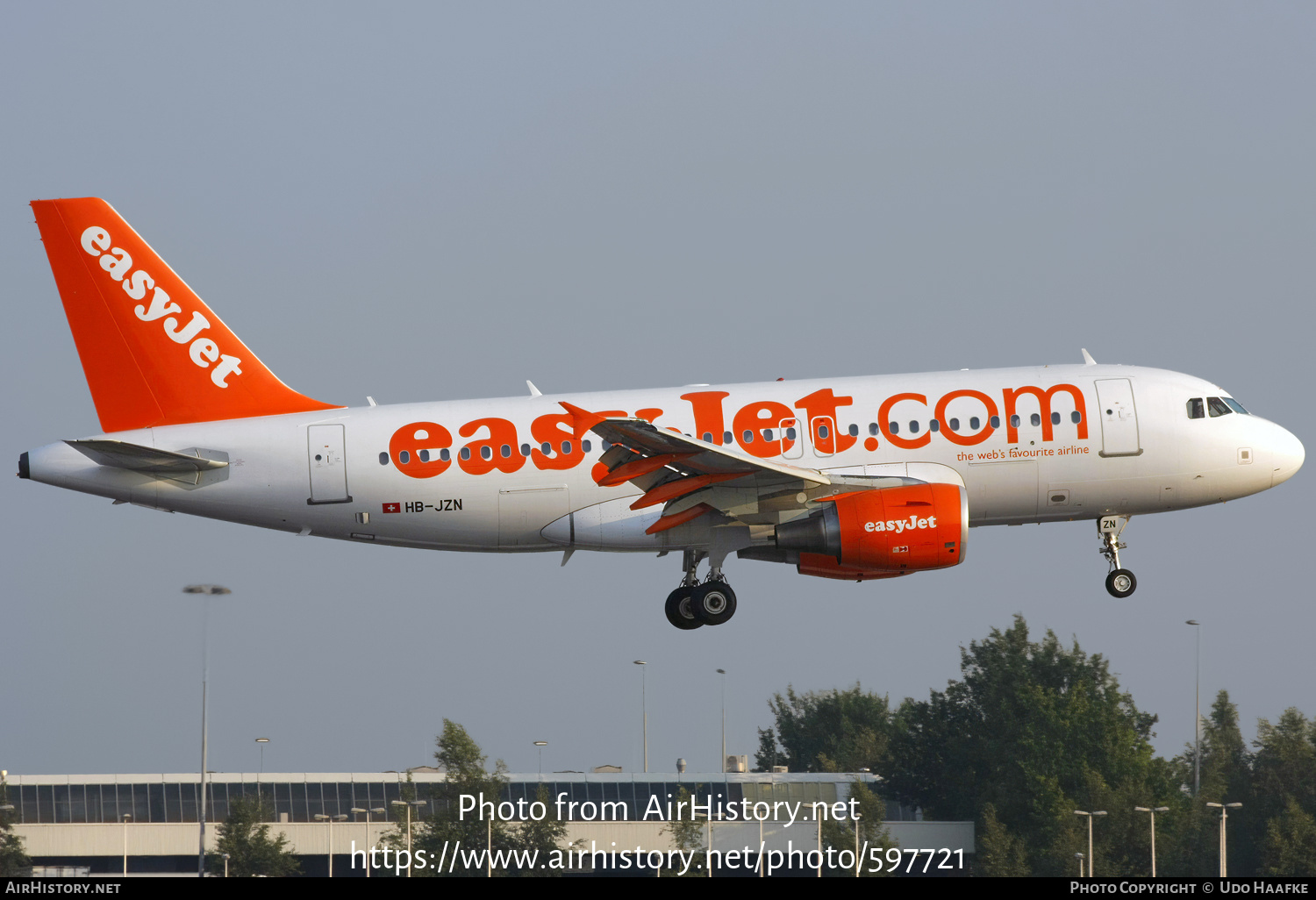 Aircraft Photo of HB-JZN | Airbus A319-111 | EasyJet | AirHistory.net #597721